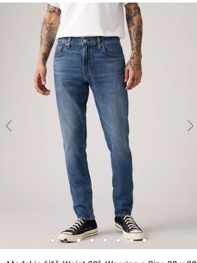 Levi's Slim Jeans in Medium Blue Wash